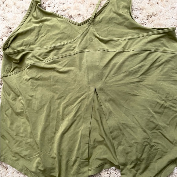 BNWT Lululemon modal silk yoga tank - Picture 5 of 6